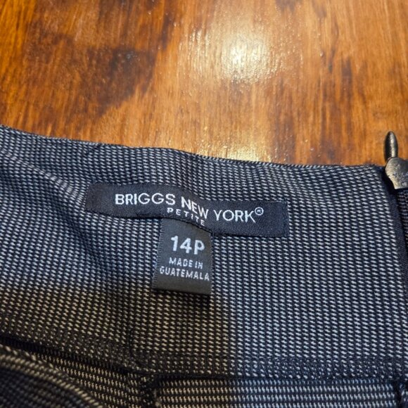 Briggs New York Charcoal A-Line Skirt - Picture 2 of 2